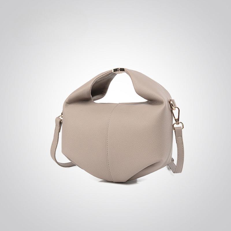 【PANÉON】2025 new women's niche portable elegant soft leather crossbody bag suitable for women's daily shopping and commuting