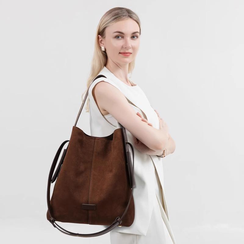 【PANÉON】New simple bucket bag elegant commuter handbag ladies large capacity fashion shoulder bag daily use