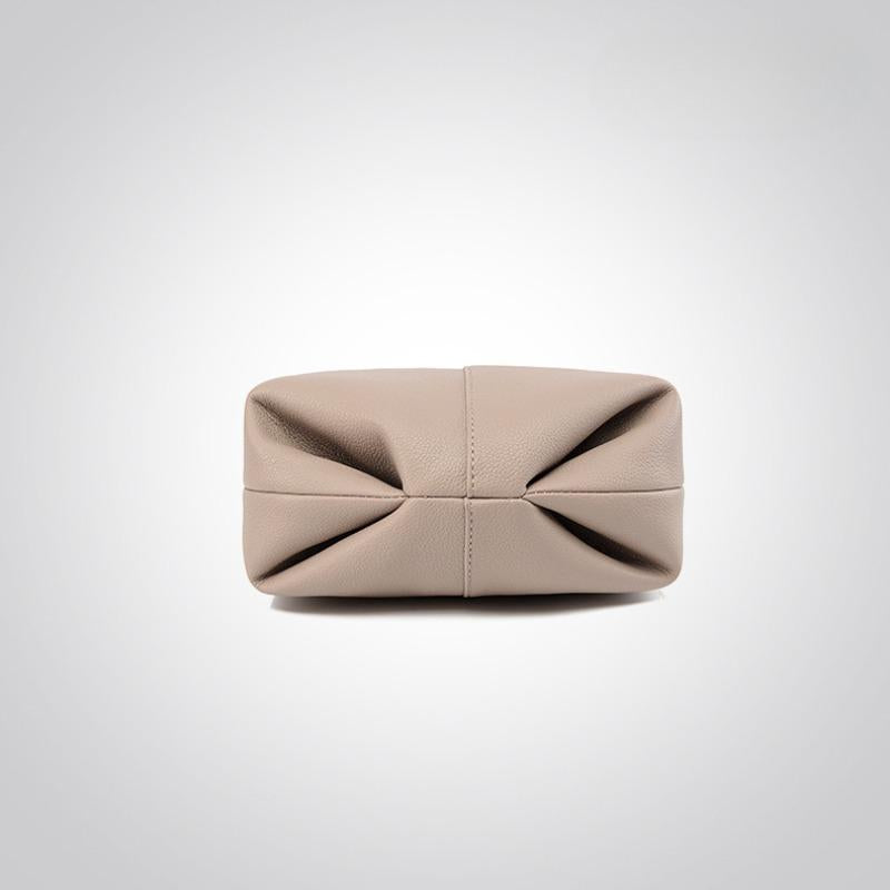 【PANÉON】2025 new women's niche portable elegant soft leather crossbody bag suitable for women's daily shopping and commuting