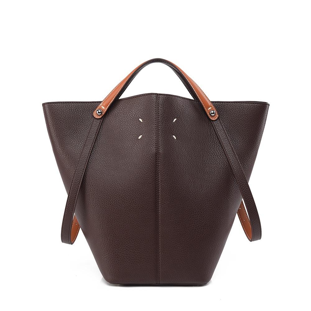 【PANÉON】2025 Autumn and Winter New Elegant and Simple Bag Large Capacity Handbag Daily Shopping and Commuting